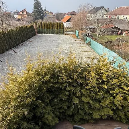 2 Apartment, Hriadky, Apartman