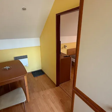 Appartamento 2 Apartment, Hriadky,