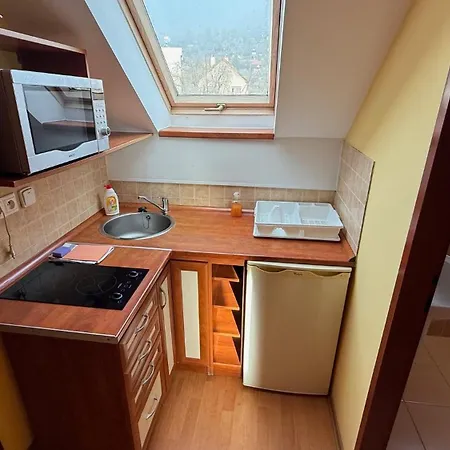 2 Apartment, Hriadky, Appartamento