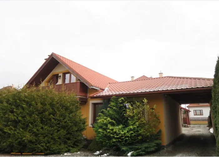 2 Apartment, Hriadky, Apartman *