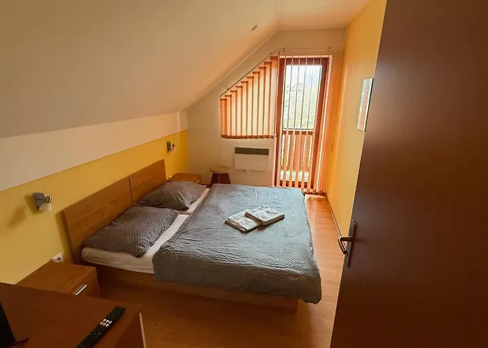 2 Apartment, Hriadky, * Liptovský Mikuláš